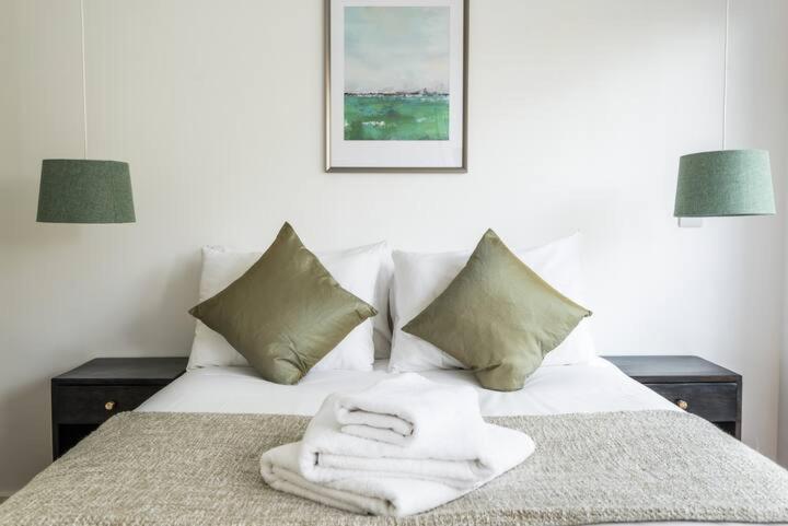 Appartamento Split Level 3 Bedroom Floor Flat Londra